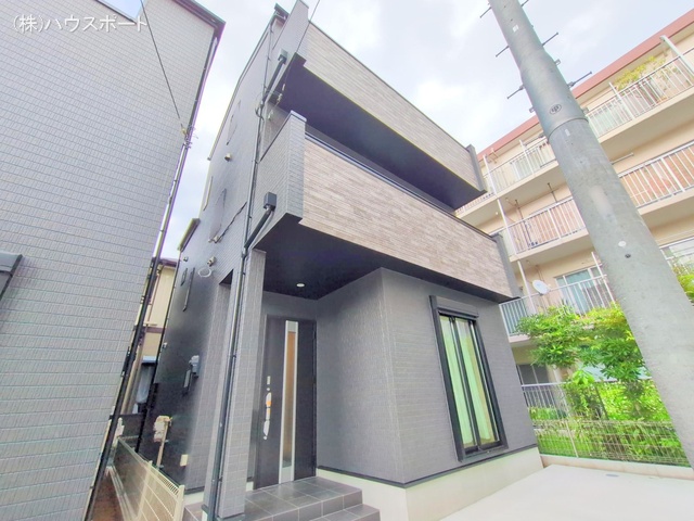 さいたま市中央区新中里４丁目 新築戸建ての完成写真