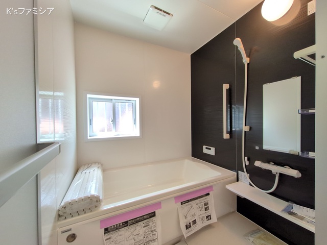 さいたま市見沼区大字小深作の新築戸建てお風呂写真 2025年7月31日撮影