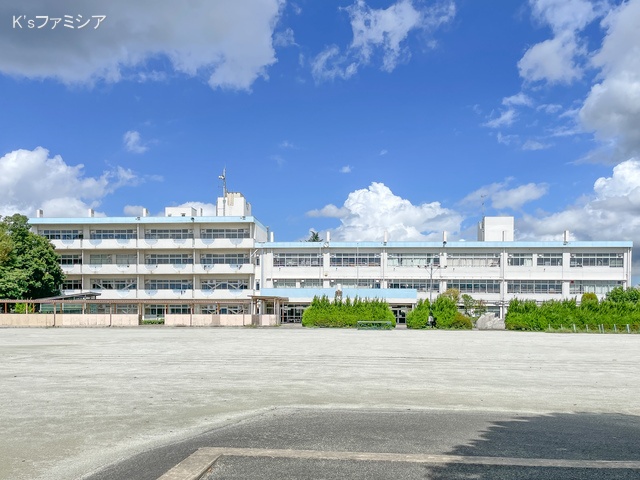 さいたま市立春岡小学校　距離1860m