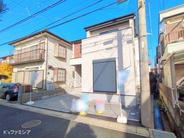 さいたま市見沼区大字蓮沼の新築戸建て完成写真 2025年10月27日撮影