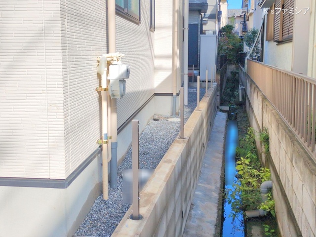 さいたま市見沼区大字蓮沼の新築戸建て完成写真 2025年10月27日撮影