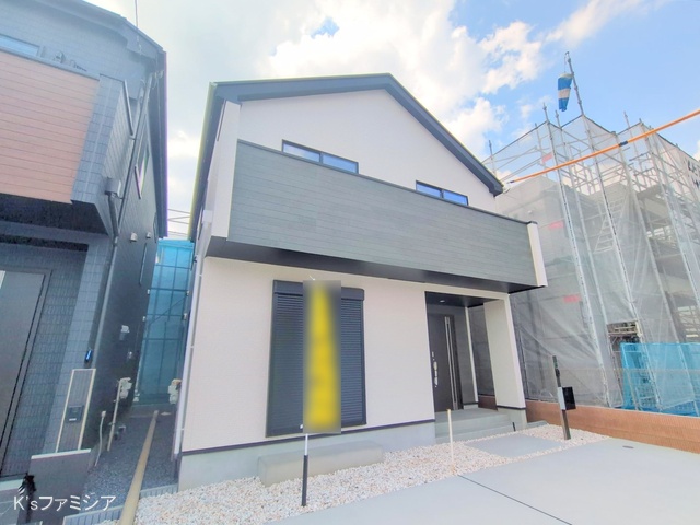 北足立郡伊奈町中央４丁目 新築戸建ての完成写真