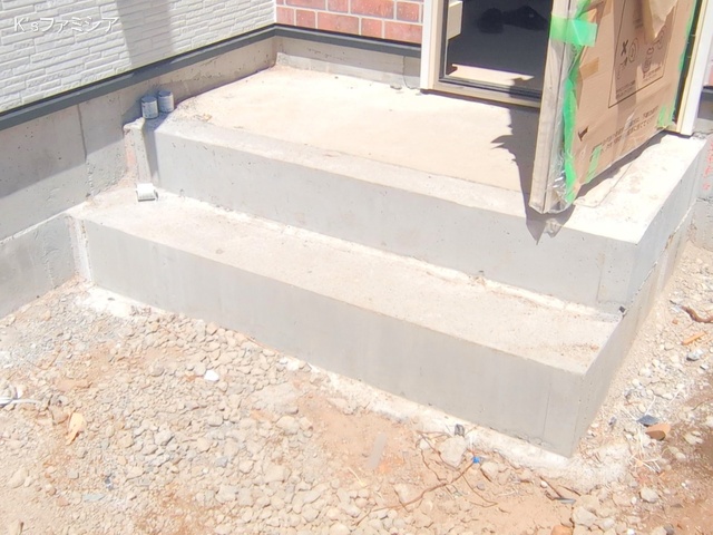 桶川市大字加納の新築戸建て外構写真 2025年7月29日撮影