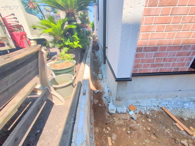 桶川市大字加納の新築戸建て外構写真 2025年7月29日撮影