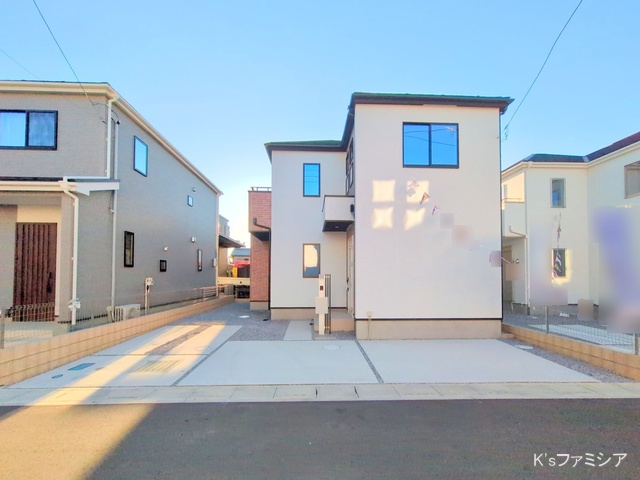 桶川市大字加納の新築戸建て完成写真 2025年12月4日撮影