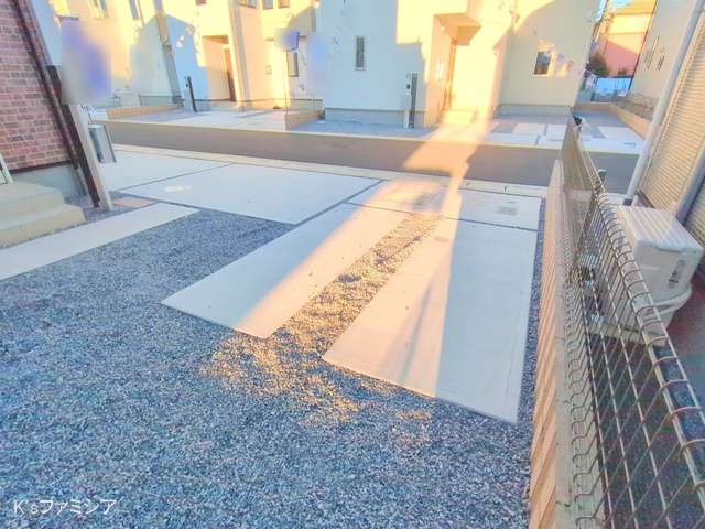 桶川市大字加納の新築戸建て完成写真 2025年12月4日撮影