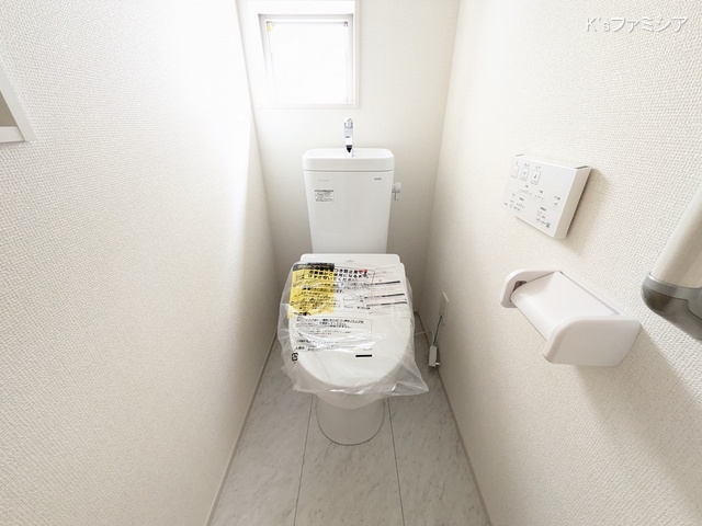 桶川市大字加納の新築戸建てトイレ写真 2025年8月7日撮影