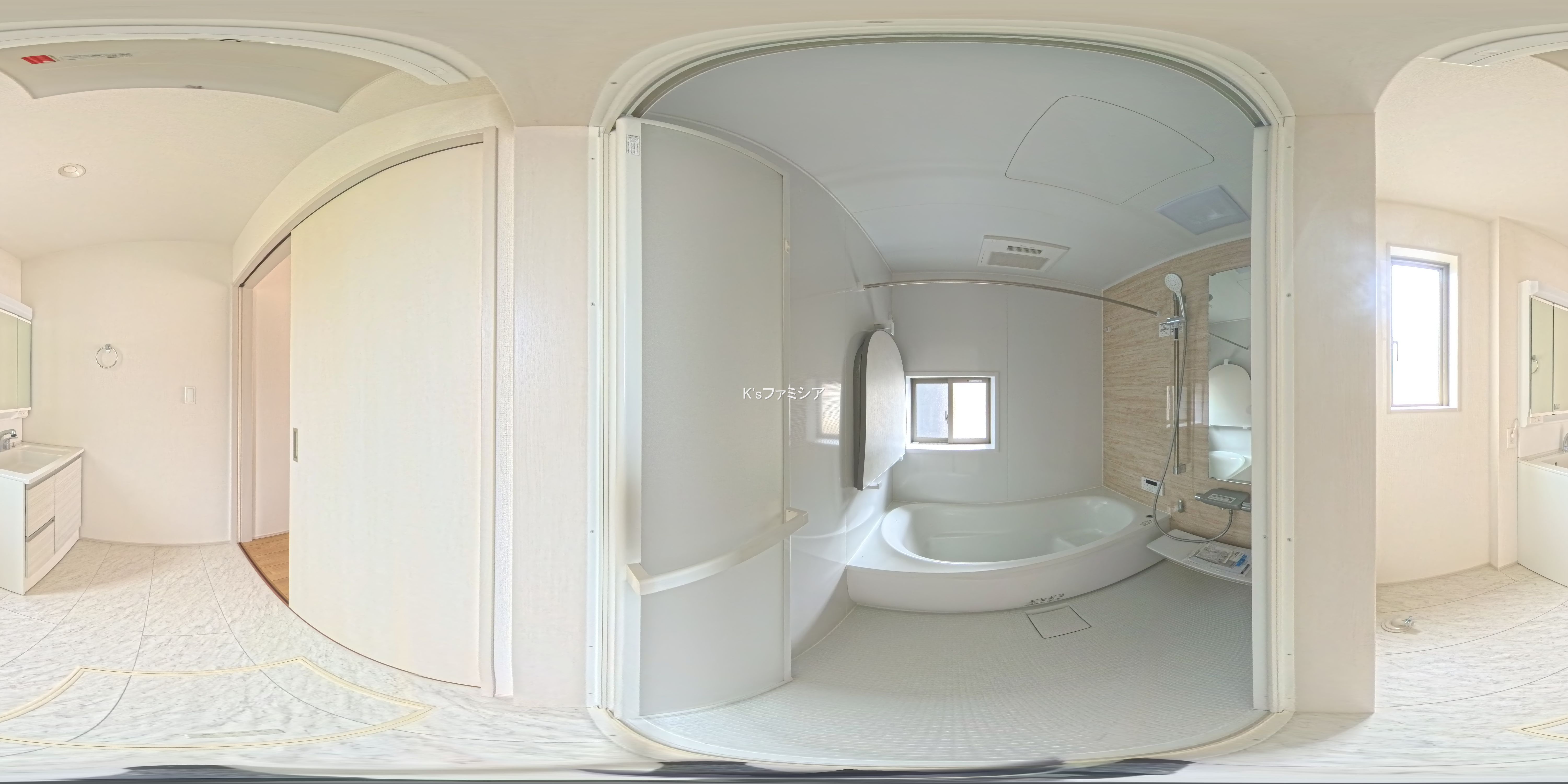 桶川市大字加納の新築戸建てパノラマ（お風呂）写真 2025年8月7日撮影