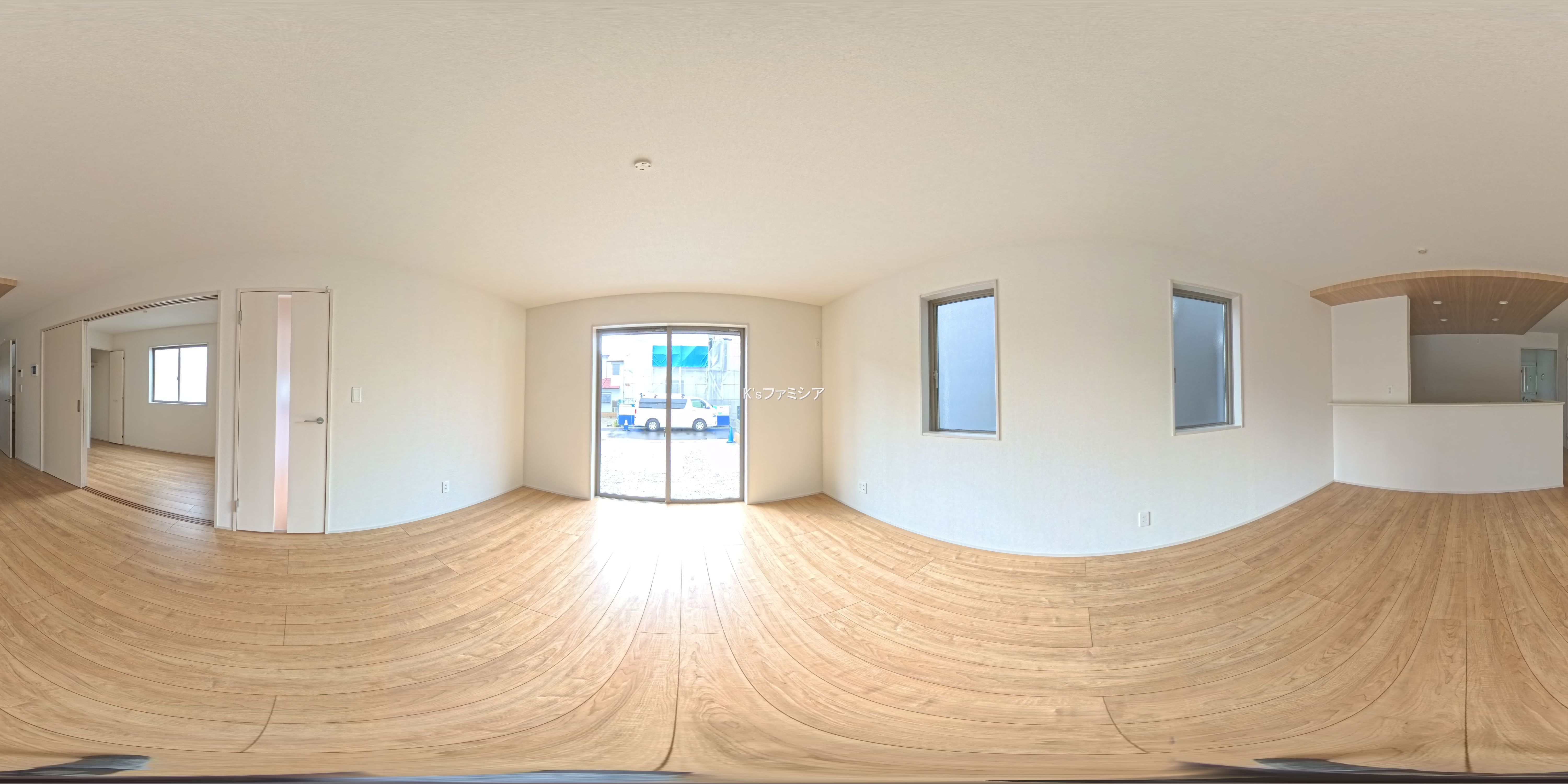 桶川市大字加納の新築戸建てパノラマ（リビング）写真 2025年8月7日撮影