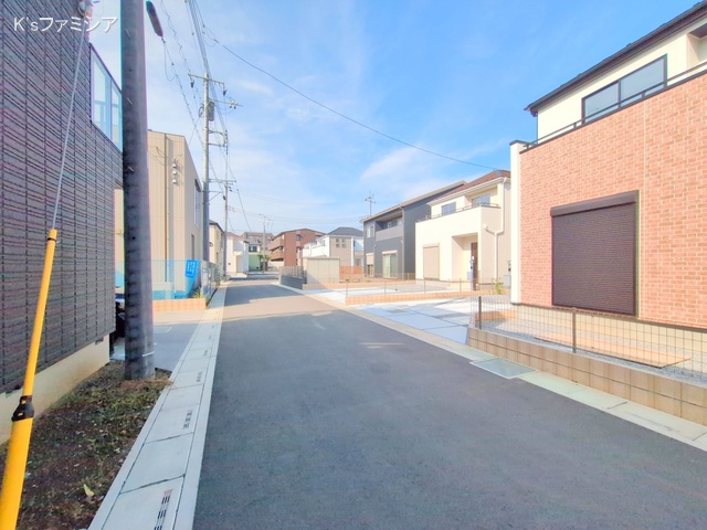 桶川市大字加納の新築戸建て完成写真 2025年9月18日撮影