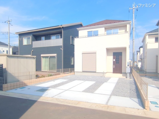 桶川市大字加納の新築戸建て完成写真 2025年9月18日撮影