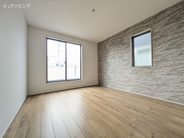 桶川市大字加納の新築戸建て居室メイン写真 2025年8月7日撮影