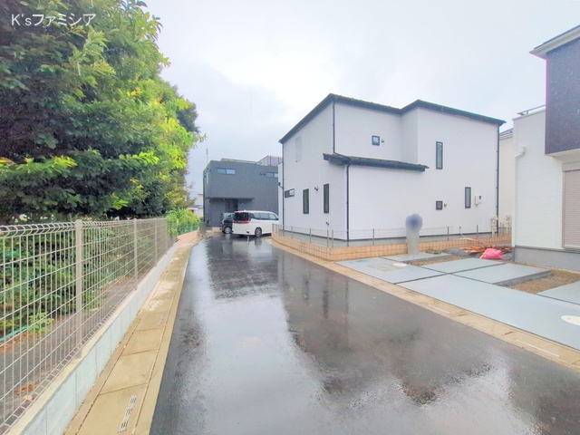 桶川市大字加納の新築戸建て完成写真 2025年8月7日撮影