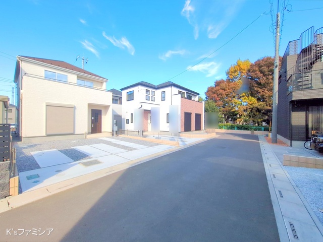 桶川市大字加納の新築戸建て完成写真 2025年11月12日撮影