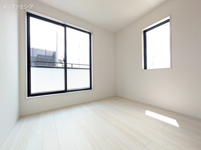 桶川市大字加納の新築戸建て居室サブ写真 2025年7月31日撮影