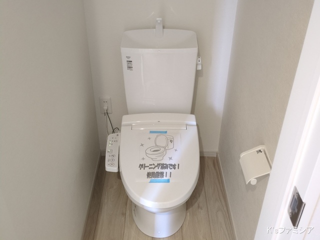 さいたま市岩槻区本丸１丁目の新築戸建てトイレ写真 2025年10月3日撮影