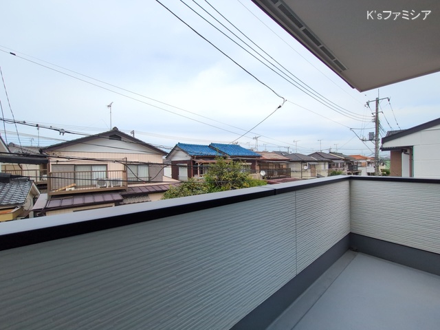 さいたま市岩槻区本丸１丁目の新築戸建てバルコニー写真 2025年10月3日撮影