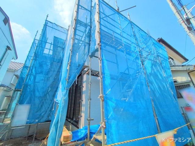 さいたま市岩槻区本丸１丁目の新築戸建てシート写真 2025年7月24日撮影