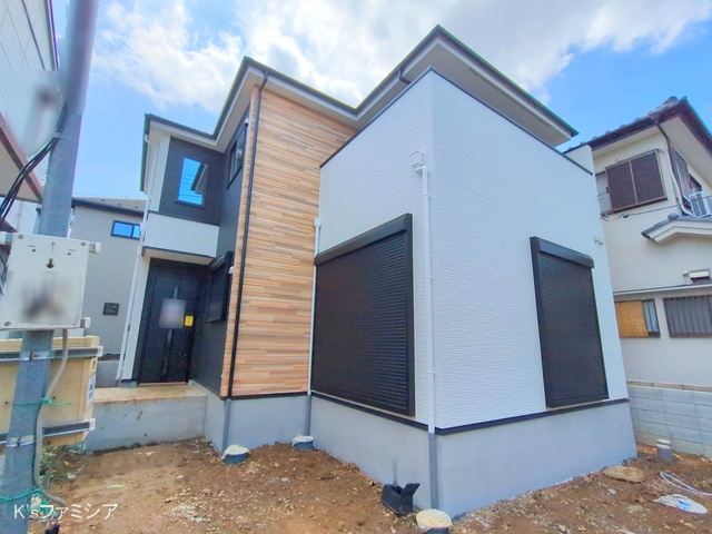 さいたま市岩槻区本丸１丁目の新築戸建て外構写真 2025年8月14日撮影