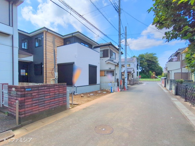 さいたま市岩槻区本丸１丁目の新築戸建て外構写真 2025年8月14日撮影