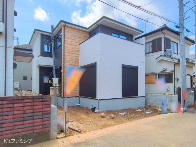 さいたま市岩槻区本丸１丁目の新築戸建て外構写真 2025年8月14日撮影