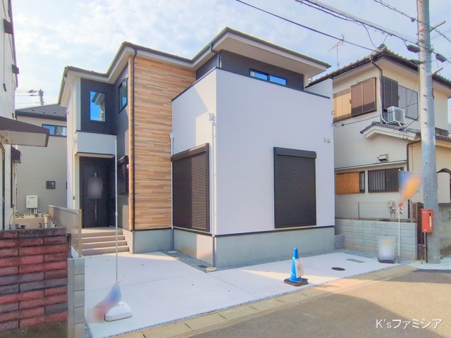 さいたま市岩槻区本丸１丁目の新築戸建て完成写真 2025年9月18日撮影