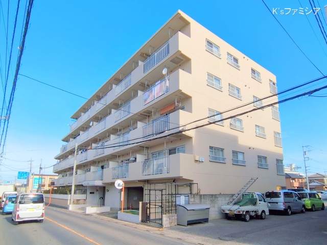 さいたま市緑区大字中尾のマンション『エンゼルハイム花月』外観写真 2025年1月27日撮影