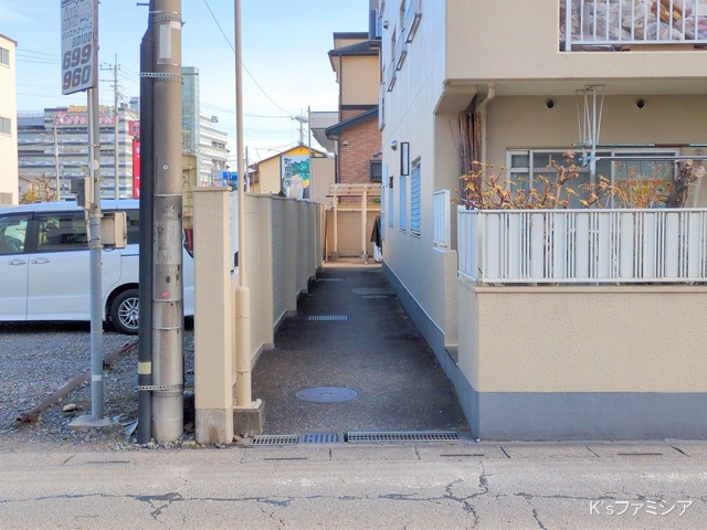 さいたま市緑区大字中尾のマンション『エンゼルハイム花月』外観写真 2025年1月27日撮影