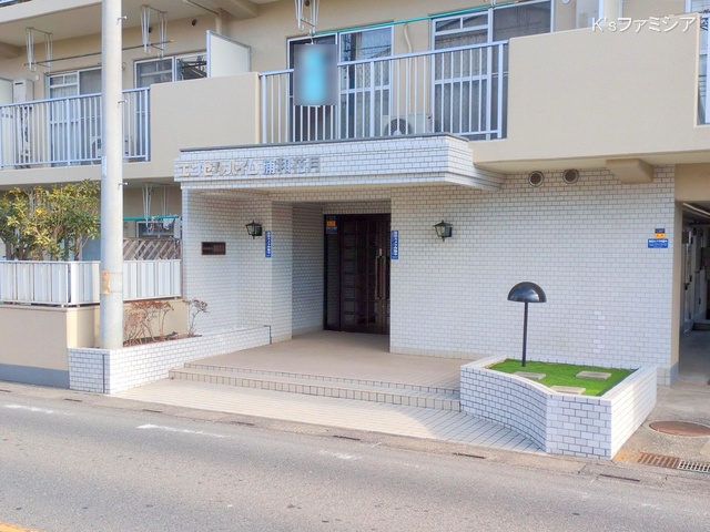 さいたま市緑区大字中尾のマンション『エンゼルハイム花月』外観写真 2025年1月27日撮影