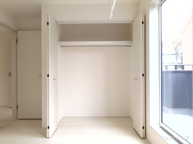 さいたま市見沼区大字大谷の新築戸建て収納(ウォークインクローゼット)写真 2025年11月13日撮影