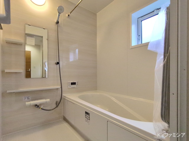 さいたま市緑区大字下山口新田の新築戸建てお風呂写真 2025年11月13日撮影