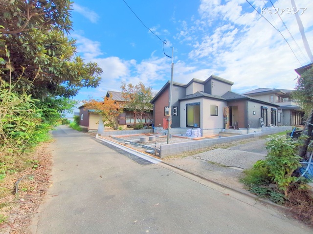 さいたま市緑区大字下山口新田の新築戸建て外構写真 2025年9月30日撮影