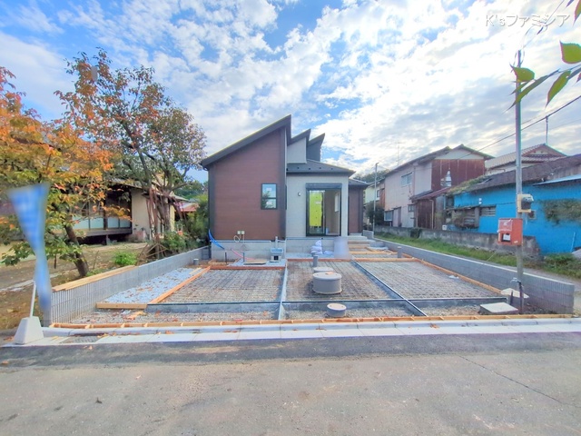 さいたま市緑区大字下山口新田の新築戸建て外構写真 2025年9月30日撮影