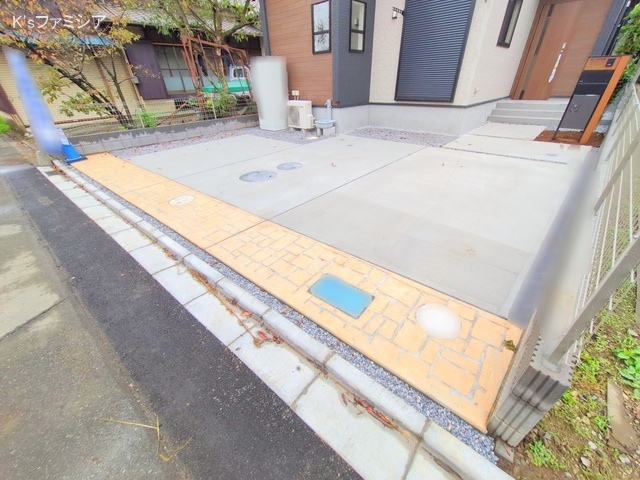 さいたま市緑区大字下山口新田の新築戸建て完成写真 2025年10月16日撮影