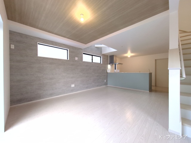 さいたま市緑区大字三室の新築戸建てリビング写真 2025年11月27日撮影