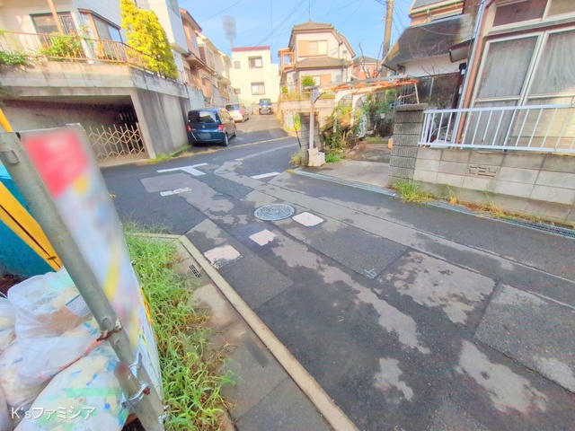 さいたま市緑区大字三室の新築戸建て外構写真 2025年10月2日撮影