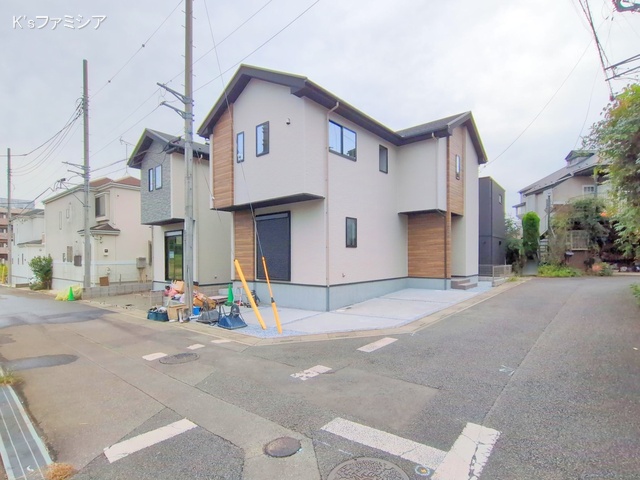 さいたま市緑区大字三室の新築戸建て完成写真 2025年10月23日撮影