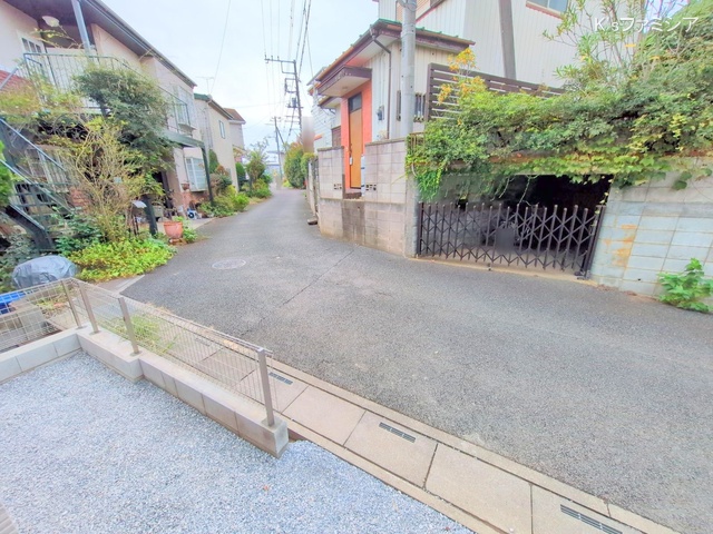 さいたま市緑区大字三室の新築戸建て完成写真 2025年10月23日撮影