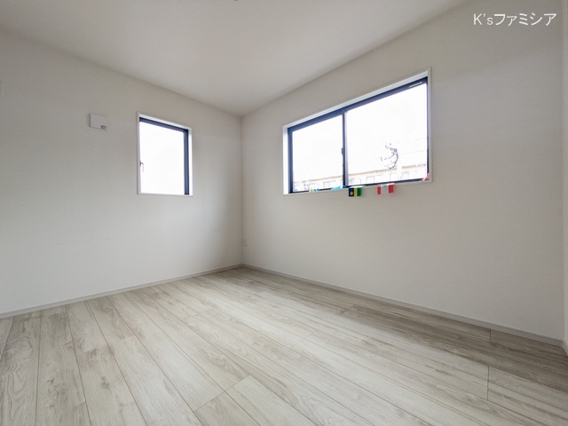 桶川市末広３丁目の新築戸建て居室サブ写真 2025年10月9日撮影