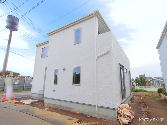 上尾市大字瓦葺の新築戸建て外構写真 2025年10月3日撮影