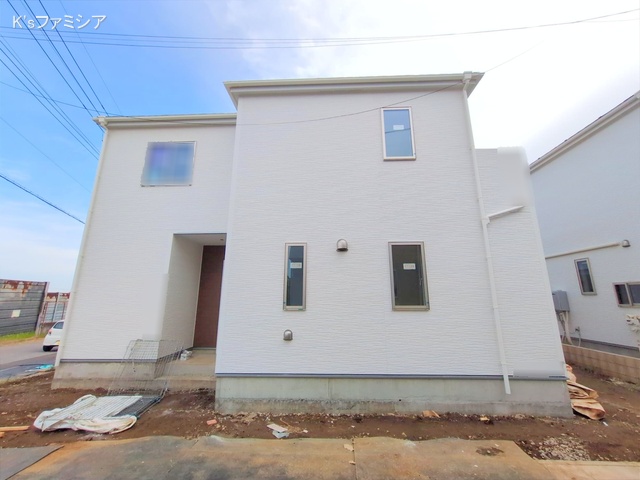 上尾市大字瓦葺の新築戸建て外構写真 2025年10月3日撮影