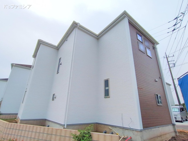 上尾市大字瓦葺の新築戸建て外構写真 2025年10月3日撮影