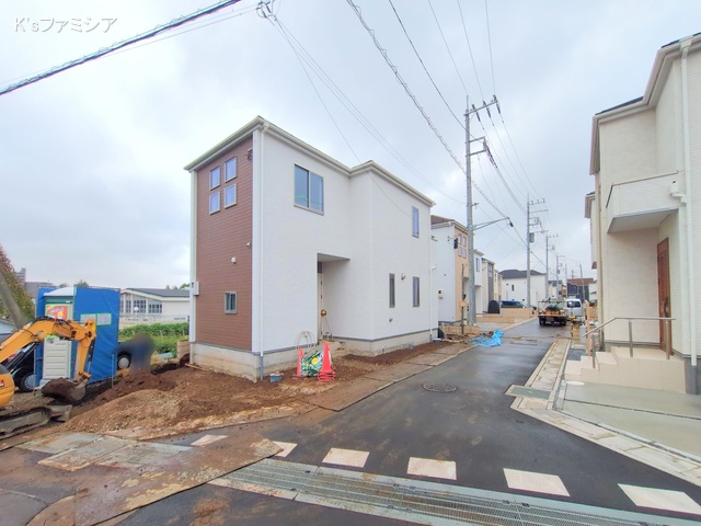 上尾市大字瓦葺の新築戸建て外構写真 2025年10月16日撮影