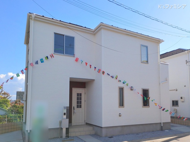 上尾市大字瓦葺の新築戸建て完成写真 2025年11月10日撮影