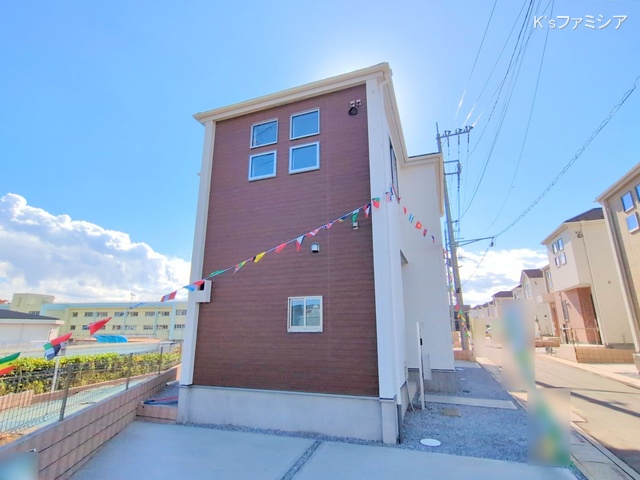 上尾市大字瓦葺の新築戸建て完成写真 2025年11月10日撮影