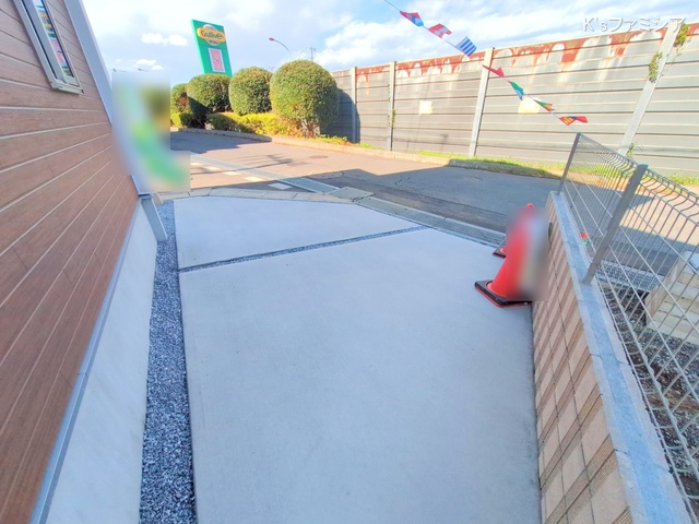 上尾市大字瓦葺の新築戸建て完成写真 2025年11月10日撮影