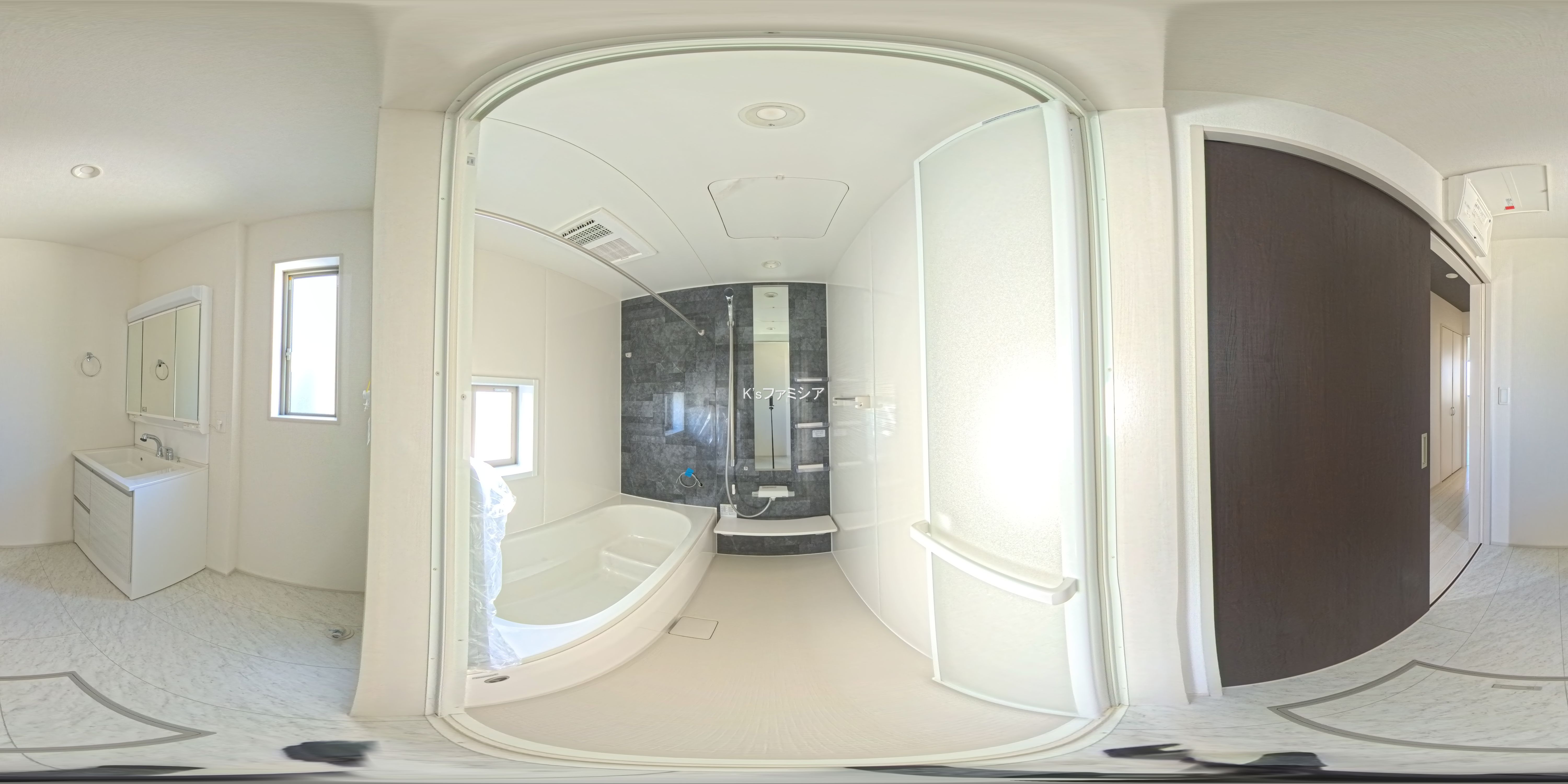 上尾市大字瓦葺の新築戸建てパノラマ（お風呂）写真 2025年11月10日撮影