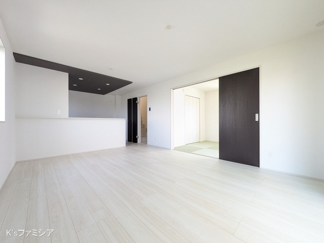 上尾市大字瓦葺の新築戸建て内装写真 2025年11月10日撮影