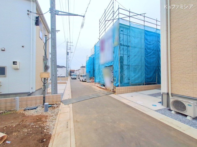 上尾市大字瓦葺の新築戸建てシート写真 2025年10月3日撮影