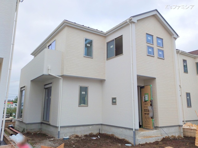 上尾市大字瓦葺の新築戸建て外構写真 2025年10月16日撮影